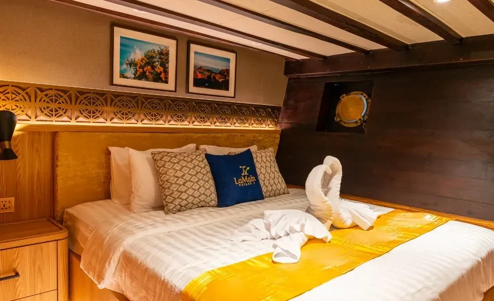 Lower Deck Superior Double - Image 1